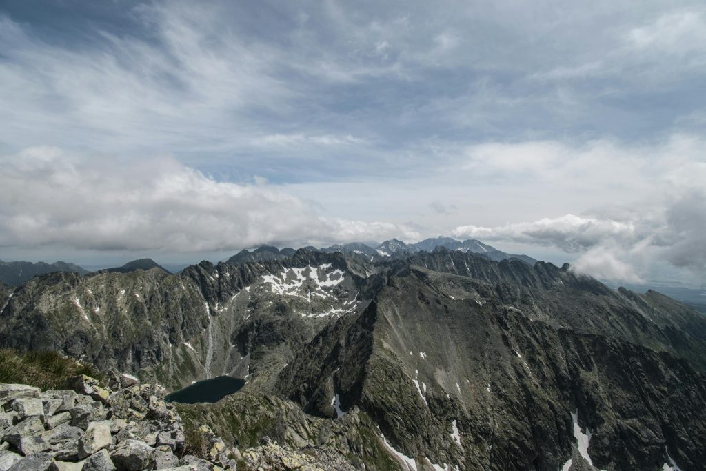 Navigating Loan Options in Slovakia: Insights on Slovenská sporiteľňa, VUB Banka, and More - como solicitar empréstimo na Eslováquia