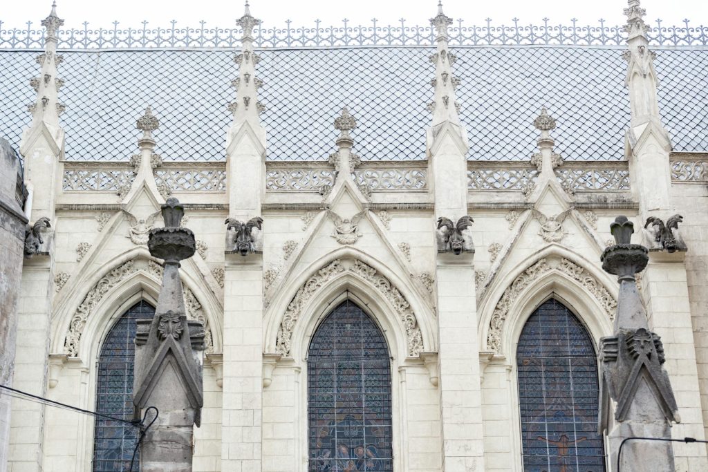 Building Your Financial Future: Comparing Loan Offers from Corporación Financiera Nacional and Local Cooperative Banks in Ecuador - como solicitar empréstimo no Equador