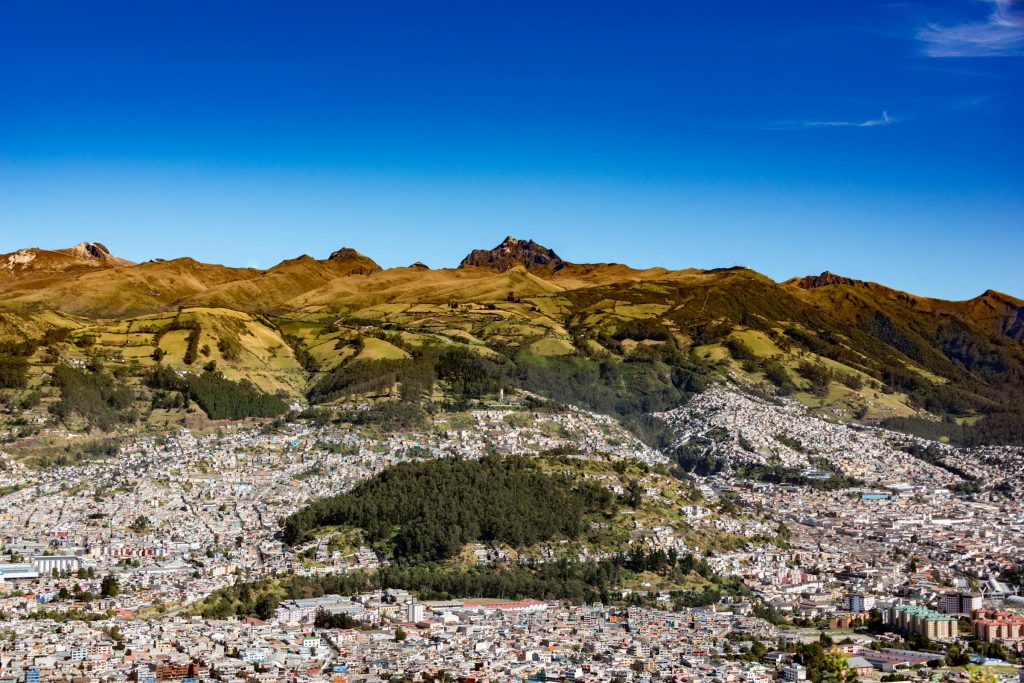 Navigating the Lending Landscape: How to Secure a Loan from Banco Internacional and Other Top Banks in Ecuador - como solicitar empréstimo no Equador