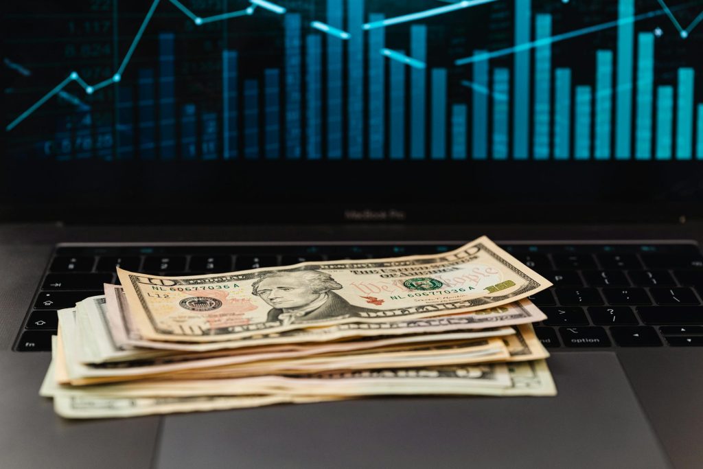 Expert Tips for Successfully Securing Your Loan: Insights from Raiffeisen, Banca Intesa, and More - como solicitar empréstimo na sérvia