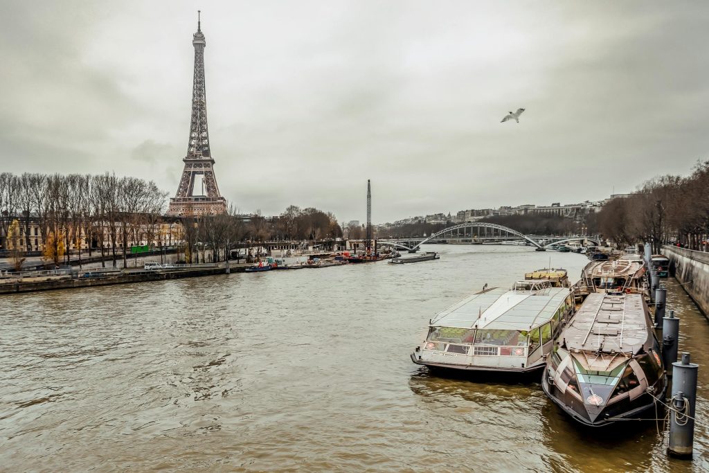 The Ultimate Comparison of Hungary’s Leading Credit Cards: From UniCredit to Gránit Bank - Quais melhores cartão de credito na Hugria